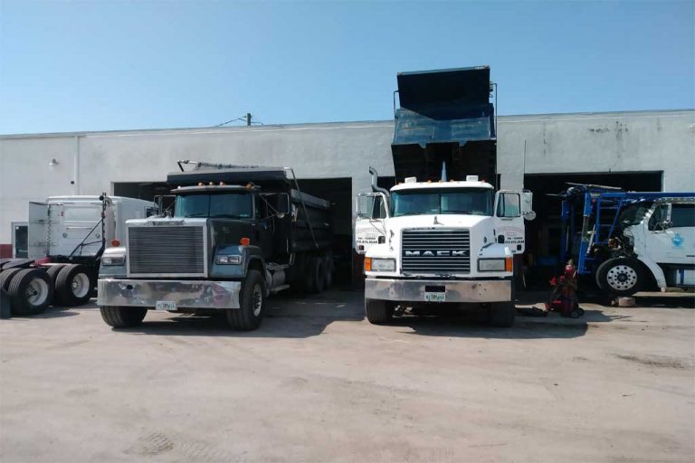 A reliable truck repair in Fort Pierce, FL, 34982!