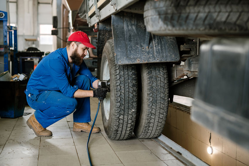 Truck Service in Fort Pierce, FL Truck Service in Fort Pierce, FL